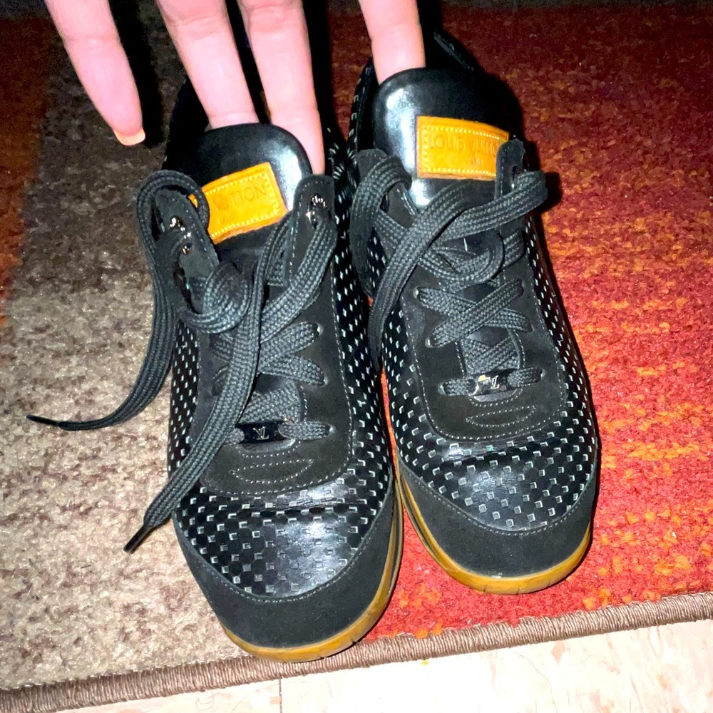 AUTHENTIC Louis Vuitton sneakers